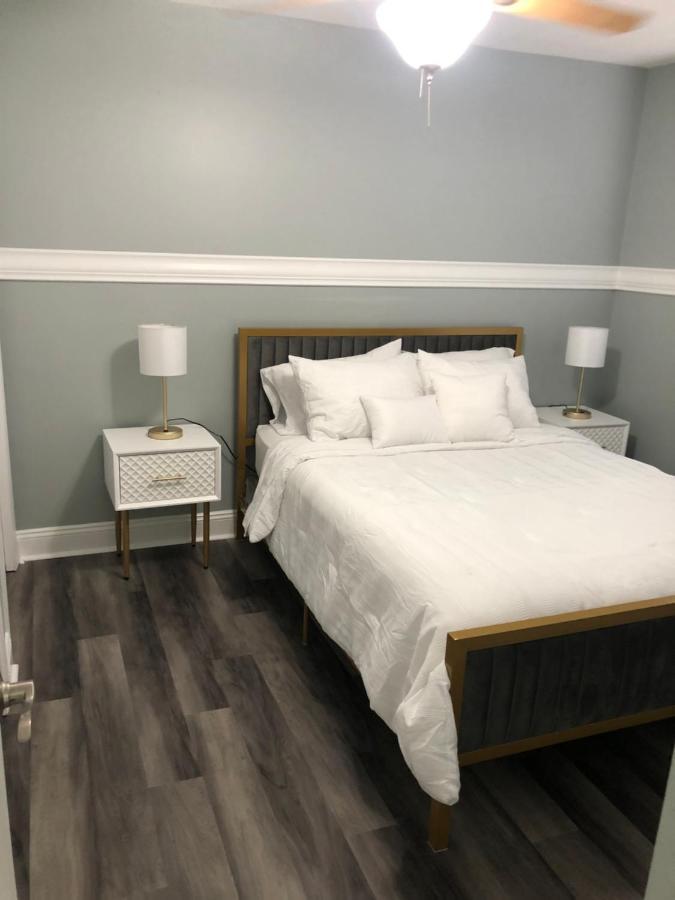 2 Bedrooms Vacation Home Тампа Экстерьер фото